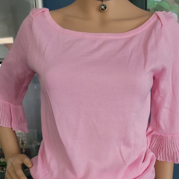 Tops - Picture 2 of 3